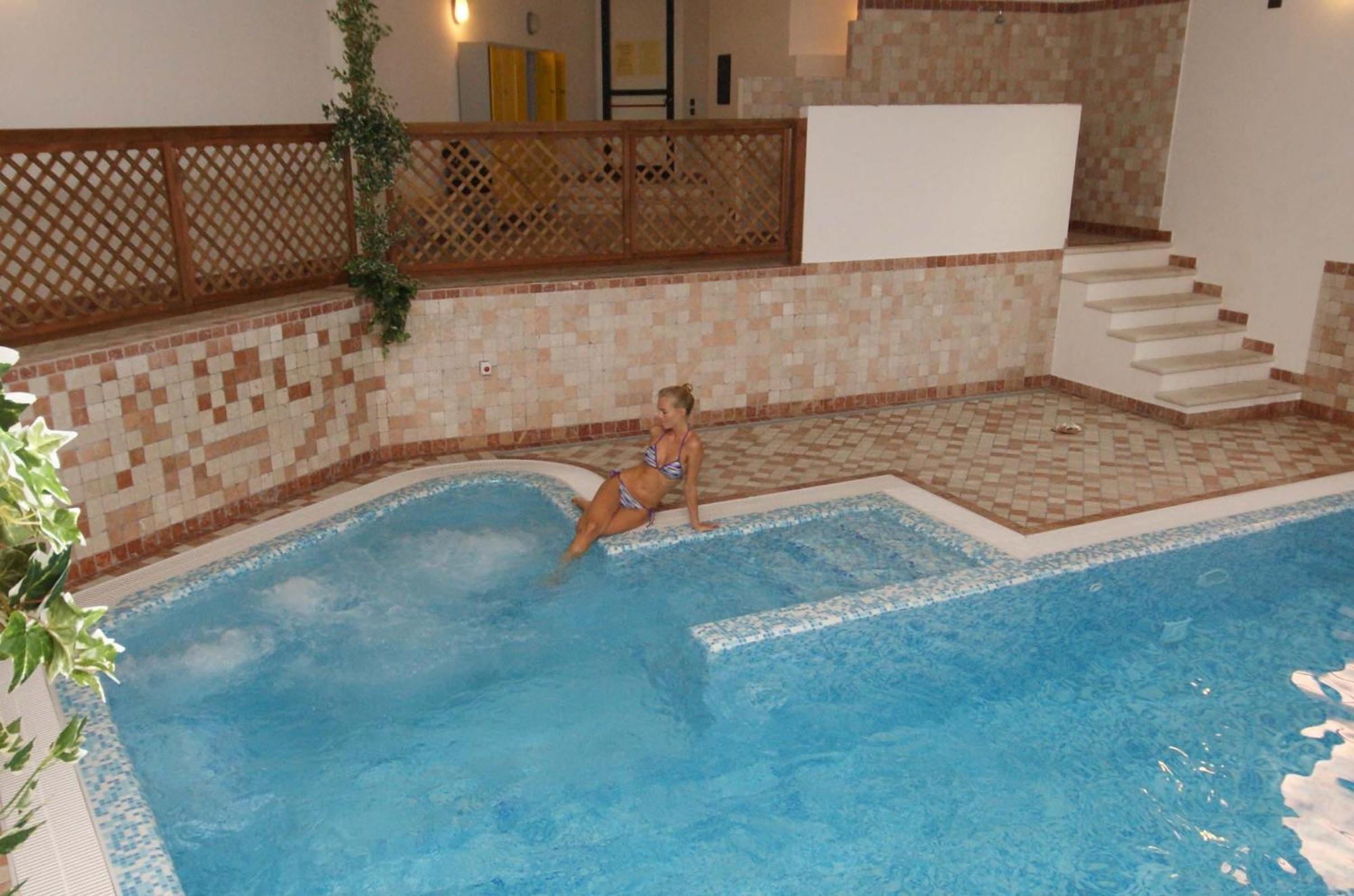 Apartahotel Borgo Dei Limoni - Con Garage Gargnano