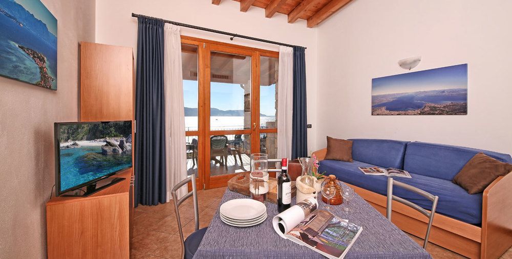 Apart-hotel Borgo Dei Limoni - Con Garage Gargnano
