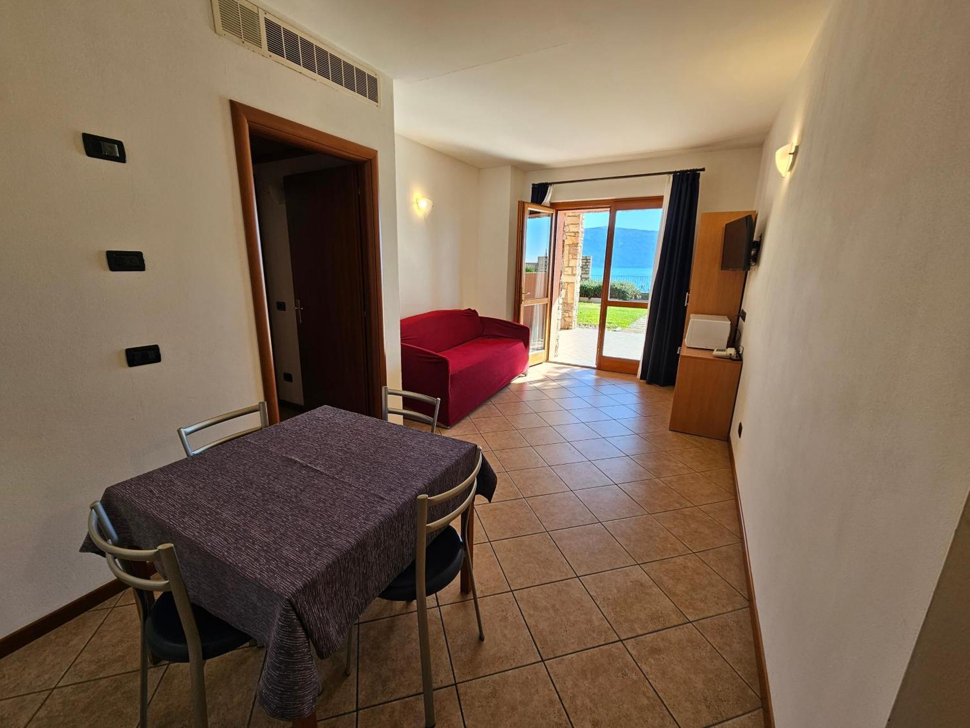 Aparthotel Borgo Dei Limoni