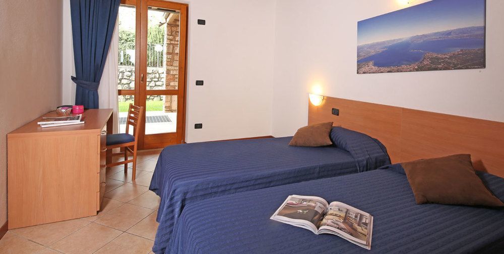 Borgo Dei Limoni Aparthotel Gargnano