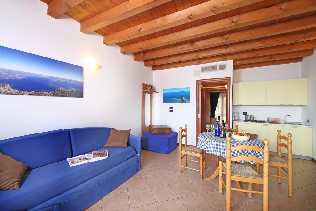 Borgo Dei Limoni Aparthotel 3*